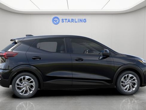 New 2027 Chevrolet Bolt LT FWD image 6