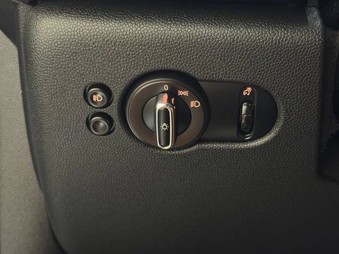 Used 2014 MINI Cooper S FWD image 16