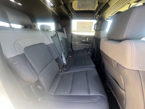 New 2025 GMC Hummer EV 3X w/ Extreme Off-Road Package AWD/4WD image 17