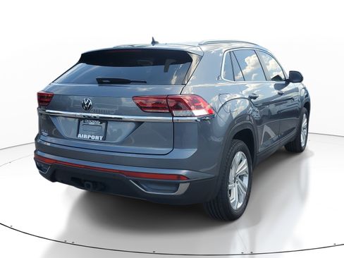 Used 2021 Volkswagen Atlas Cross Sport SEL FWD image 6