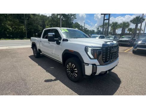 Used 2024 GMC Sierra 2500 Denali Ultimate AWD/4WD image 8