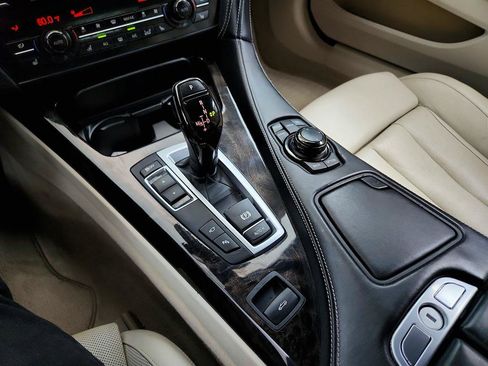 Used 2013 BMW 650i Convertible w/ Executive Pkg RWD image 17