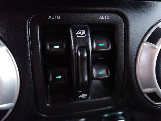 Used 2013 Jeep Wrangler Unlimited Sahara w/ Connectivity Group AWD/4WD image 20