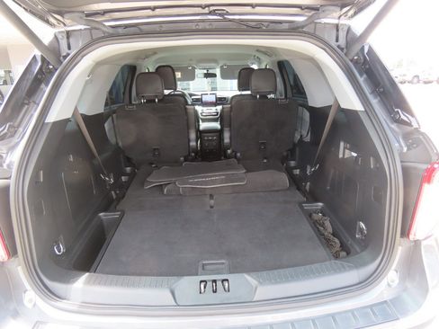 Certified 2023 Ford Explorer XLT w/ Equipment Group 202A RWD image 12