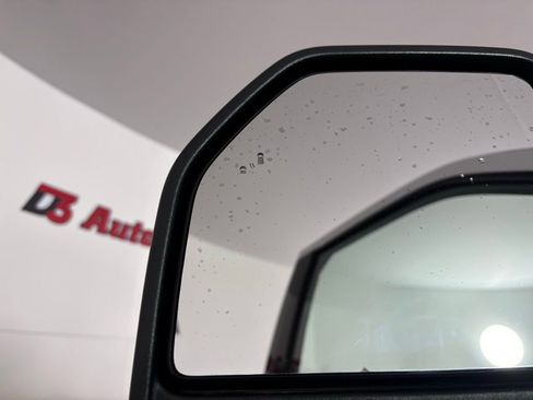 Used 2022 Ford F250 XLT w/ FX4 Off-Road Package image 19