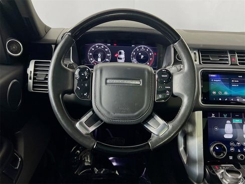 Used 2018 Land Rover Range Rover HSE image 11