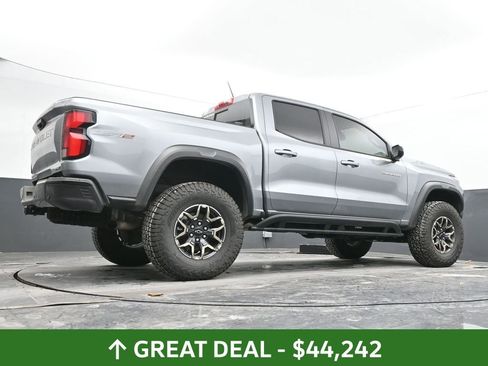 Used 2024 Chevrolet Colorado ZR2 w/ ZR2 Convenience Package III image 52