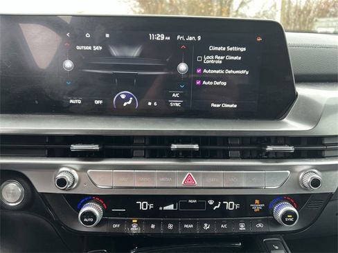 Certified 2025 Kia Telluride S image 19