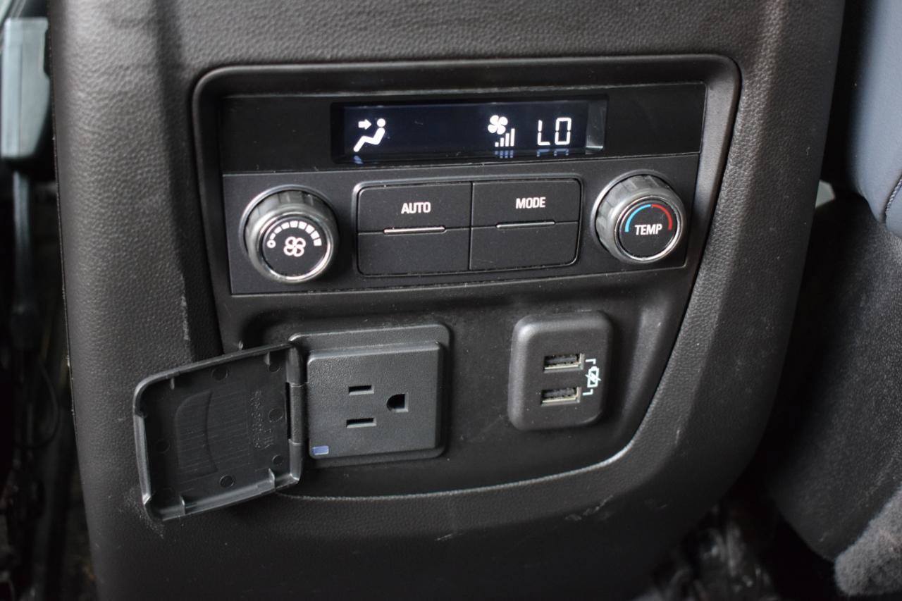 Used 2023 Buick Enclave Essence w/ Experience Buick Package FWD image 40