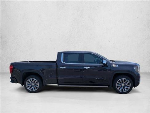 Used 2024 GMC Sierra 1500 Denali w/ Denali Reserve Package AWD/4WD image 4