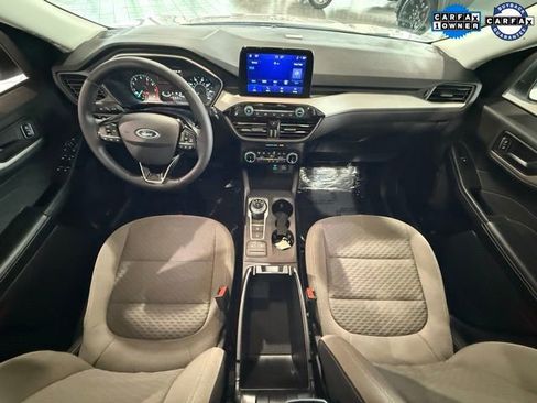 Used 2022 Ford Escape SE w/ Convenience Package image 19