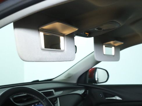 Used 2023 Buick Encore GX Preferred FWD image 19