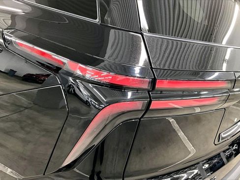 Used 2025 Chevrolet Traverse Z71 w/ Enhanced Driving Package image 21