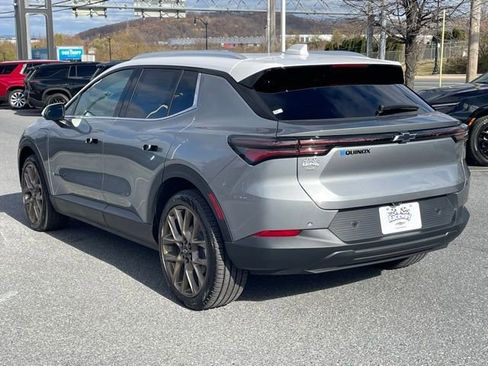 New 2026 Chevrolet Equinox EV LT w/ LPO, Tech Bronze Package image 5