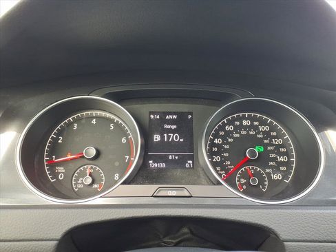 Used 2018 Volkswagen Golf Alltrack SE image 25