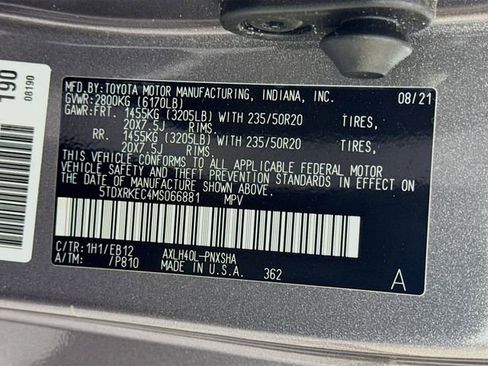 Used 2021 Toyota Sienna XSE image 47