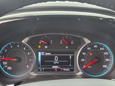 Used 2019 Chevrolet Traverse LT w/ LPO, Floor Liner Package AWD/4WD image 23