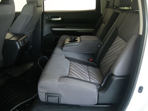 Used 2021 Toyota Tundra SR5 image 8