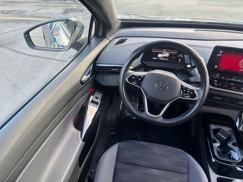 Used 2022 Volkswagen ID.4 Pro image 20