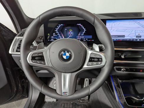 New 2026 BMW X7 xDrive40i w/ M Sport Package AWD/4WD image 26
