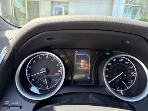 Used 2021 Toyota Camry LE FWD image 8
