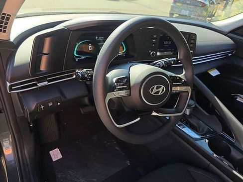 New 2026 Hyundai Elantra Blue image 26