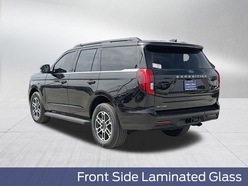 New 2026 Ford Expedition Active RWD image 12