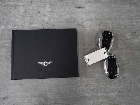 Used 2022 Bentley Continental GT image 38