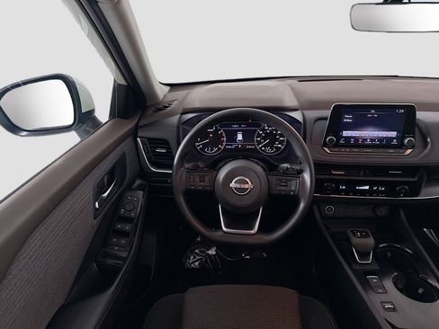 Used 2023 Nissan Rogue SV FWD image 17