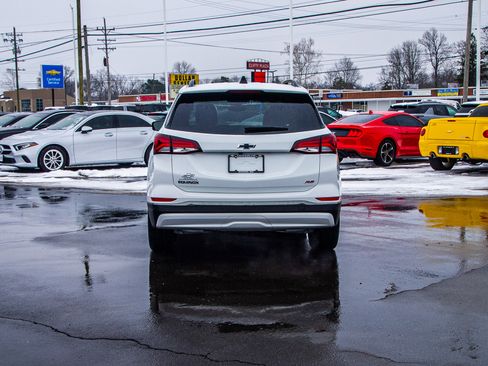 Used 2023 Chevrolet Equinox RS image 6
