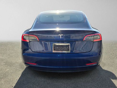 Used 2023 Tesla Model 3 Standard Range RWD image 4