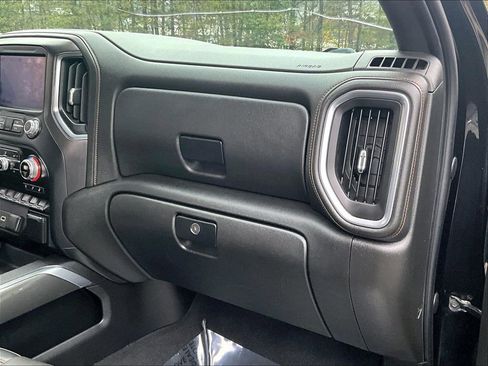 Used 2019 GMC Sierra 1500 AT4 image 25