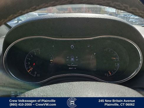 Used 2017 Jeep Grand Cherokee Limited w/ Luxury Group II image 4