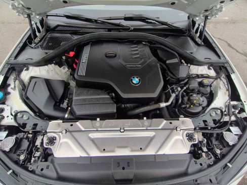 Used 2021 BMW 330i xDrive Sedan w/ Premium Package image 15