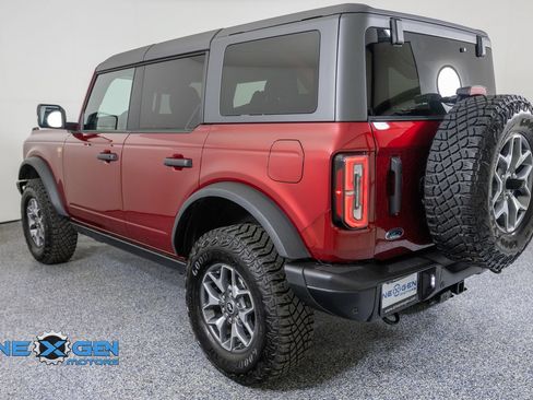Used 2025 Ford Bronco Badlands AWD/4WD image 5