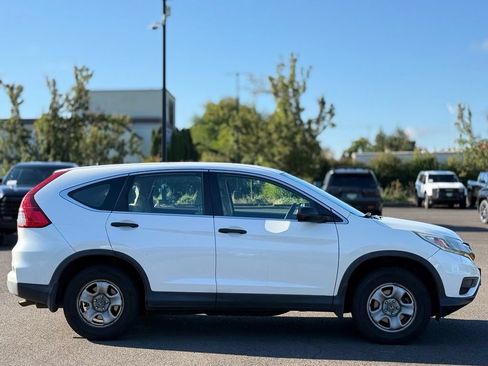 Used 2016 Honda CR-V LX image 6