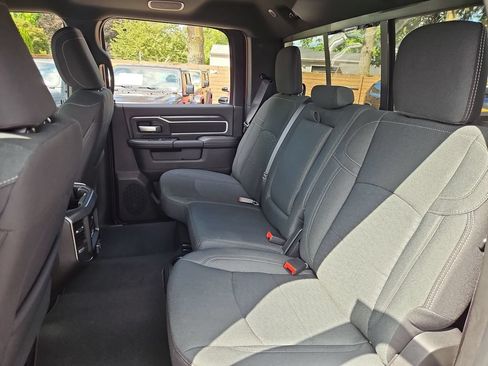 New 2026 RAM 2500 Big Horn AWD/4WD image 14