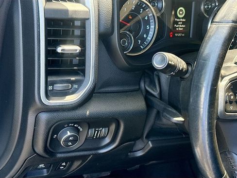 Used 2019 RAM 1500 Big Horn RWD image 11
