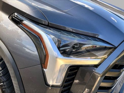 Used 2022 Toyota Tundra SR5 RWD image 28
