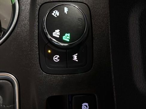 Used 2022 Chevrolet Traverse Premier w/ LPO, Floor Liner Package image 13