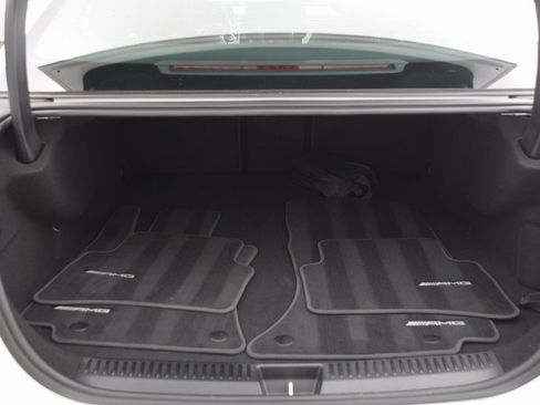 Used 2025 Mercedes-Benz E 53 AMG e 4MATIC Sedan image 30