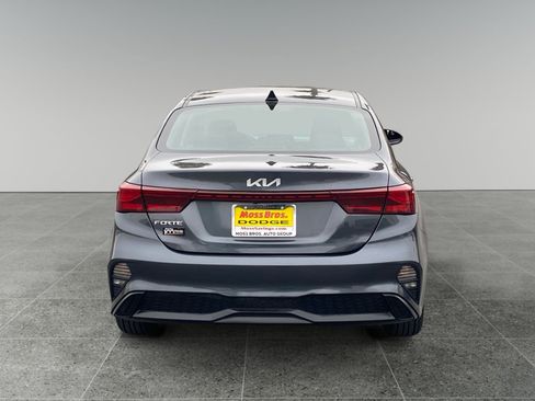 Used 2024 Kia Forte LXS FWD image 4