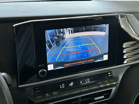 Used 2025 Toyota Camry LE FWD image 16