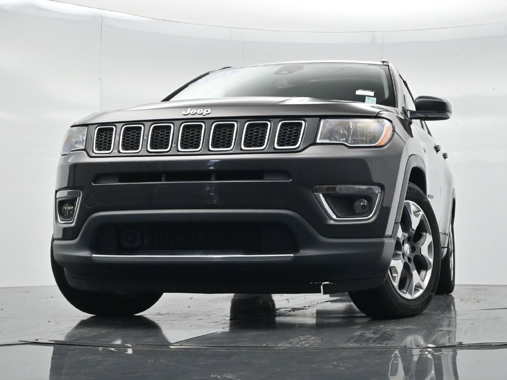 Used 2021 Jeep Compass Limited FWD image 27