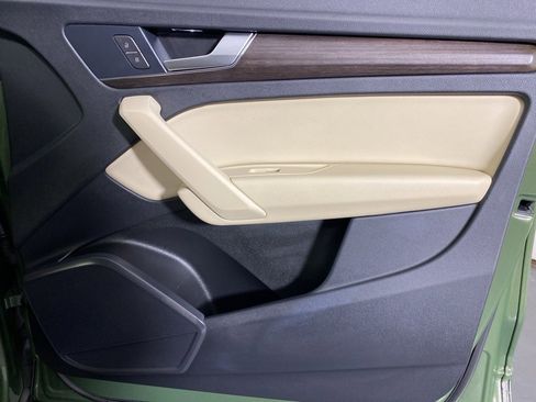 Used 2022 Audi Q5 2.0T Premium image 32