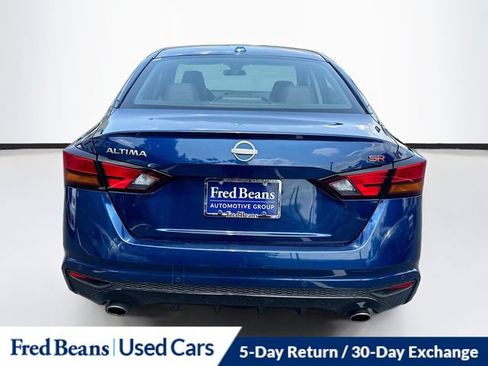 Used 2023 Nissan Altima 2.5 SR FWD image 8