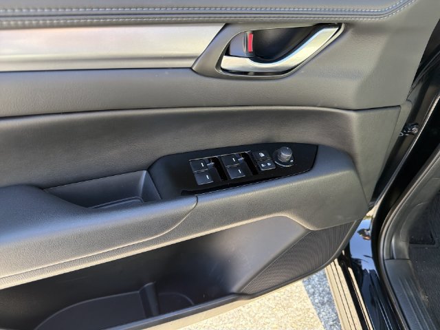 Used 2024 MAZDA CX-5 AWD 2.5 S w/ Preferred Package image 13