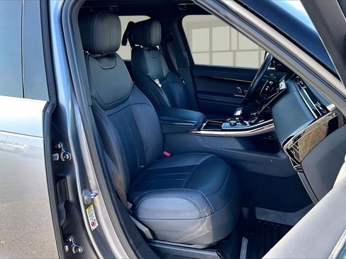 Certified 2023 Land Rover Range Rover Sport SE Dynamic image 7