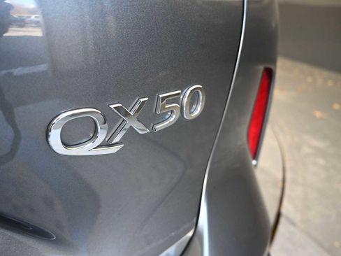 Used 2021 INFINITI QX50 Luxe image 24