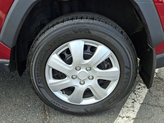 Certified 2024 Toyota RAV4 LE AWD/4WD image 5